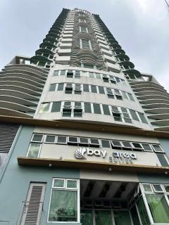 Close by the airports and tourist areas - Manila - 2