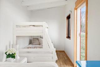 Cottage With Beach Plot, Boat And Jetty In Småland - - 1