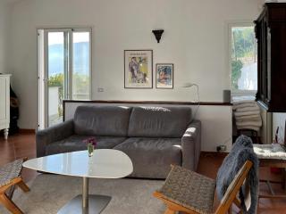 Villa With 180-Degree Views Of The Sea - Ospedaletti - 4