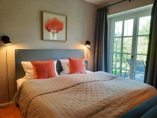 East Frisian Chic Holiday Home In Country House With Private Lake - 7