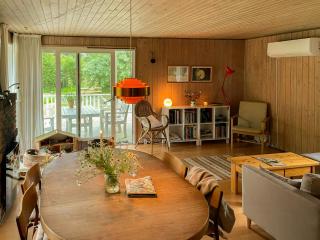 Family-Friendly Home Near A Child-Friendly Beach - 5