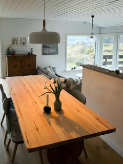 Scenic Family Cabin In Hundvin - Lindås - 8