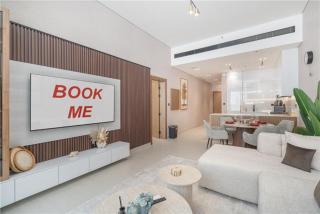 StayShort - Spacious 1 bed in JVC that sleeps 4 - 9