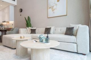 StayShort - Spacious 1 bed in JVC that sleeps 4 - 2