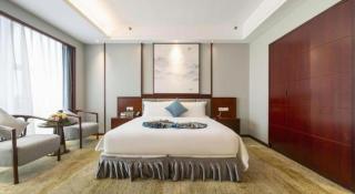 Yiyang Huatian Hotel - Yiyang - 9
