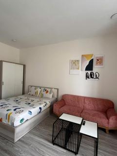 Studio-Modern Stylist-Hana Apart - Ho Chi Minh - 0