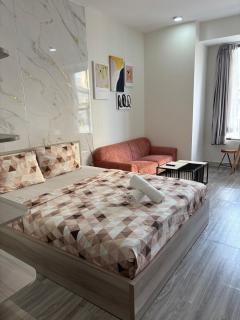 Studio-Modern Stylist-Hana Apart - Ho Chi Minh - 2