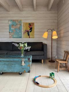 Nature-Rich Summer House With Wild Garden - Mern - 0