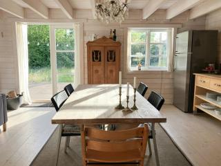 Nature-Rich Summer House With Wild Garden - Mern - 5