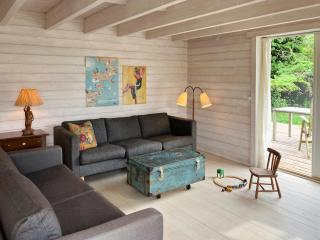 Nature-Rich Summer House With Wild Garden - Mern - 1
