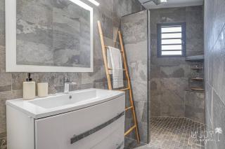 TY KAZ PARADIS, villa avec piscine pleine de charme - 8