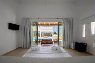 Blue Summer Luxury Suites - Kourouta - 7