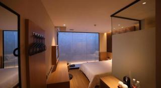 IU Hotel Guangzhou Taihe Square Branch - Guangzhou - 5