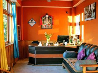The Red Mud Chalet By StayApart - Kaluk - 1