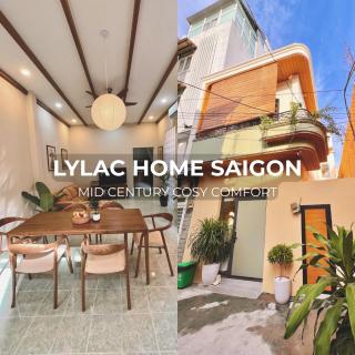 City Center Cosy 4BR Townhouse with Garden in D1 - Ho Chi Minh-stad - 0