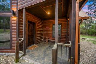 Sugar Daddy - large family cabin pool table games - 4