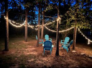 To the Moon Cozy Studio for 2 - Broken Bow - 8