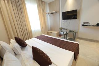 Hotel Dreamz - Karnal - 5