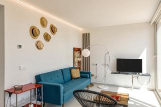 Apartamento L'escala - Bajos - 8