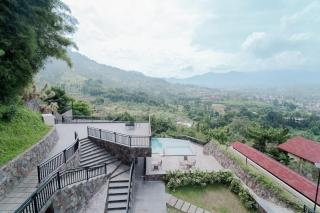PANORAMA SANAD RESORT Room The Eight - Cisarua - 3