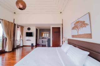PANORAMA SANAD RESORT Room The Eight - Cisarua - 2
