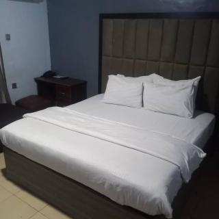 MORADA HOTELS LTD - Lagos - 5