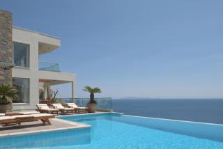 Villa Candia Lux, Heated Pool & Beachfront Access, By ThinkVilla - Palaiokastro - 0