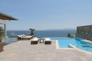 Villa Candia Lux, Heated Pool & Beachfront Access, By ThinkVilla - Palaiokastro - 4