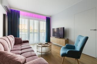 Przymorze Stylish Pearl Apartment by BookingHost - Danzig - 3