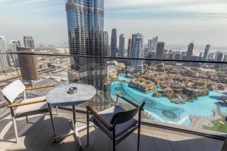 Maison Privee - Luxury Apt with Spectacular Burj Khalifa Views - 0