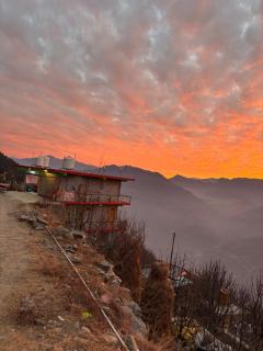 Bijali mahadev valley view home stay - 7