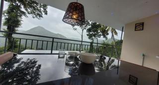Newcastle Holiday Resorts 5 BHK Entire Villa with Mountain view - Kūmudi - 6
