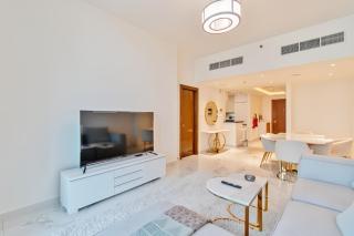 DreamShoma-1BR Stunning Canal View - 8