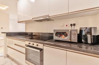 DreamShoma-1BR Stunning Canal View - 1