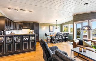 Stunning Home In Lyngdal - Lyngdal - 7