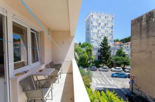 Elegant Luxury 2-Bedroom Apartment in Split City Center - Split - 0