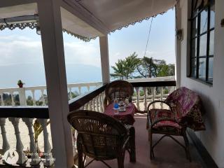 Denzong House & Restaurant - Kalimpong - 8