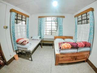 Denzong House & Restaurant - Kalimpong - 2