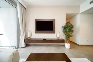 PVH - Creek Gate - Stylish 2BR with Creek View - 2