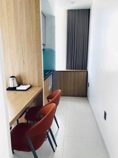 Homestay 1986 - - 1