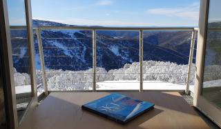 White Crystal 109 - Mount Hotham - 0
