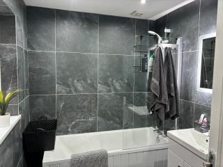 Cosy home 9 Rockmount street falls road - Belfast - 8