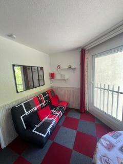 Studio cosy avec vue rivière et montagne - 3