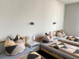 2-Zimmer-Wohnung mit Balkon in der City - Núremberg - 9
