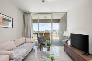 Latitudes 1 Bedroom Apartment - Meneou - 0