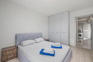 Latitudes 1 Bedroom Apartment - Meneou - 3