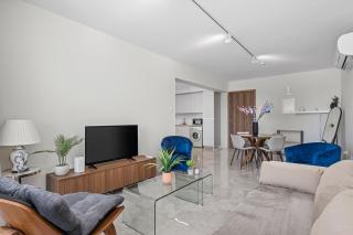 Latitudes 1 Bedroom Apartment - Meneou - 1