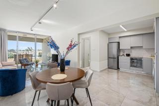 Latitudes 1 Bedroom Apartment - Meneou - 9