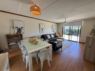 Investigator Beach Breeze Apartments U2 - Kingscote - 5