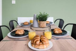 Spacious & Stylish - Free Parking - Fast Wifi - Cardiff - 7